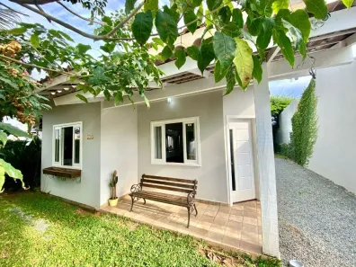 Casa com 3 Quartos à venda, 330m² no Gravatá, Navegantes