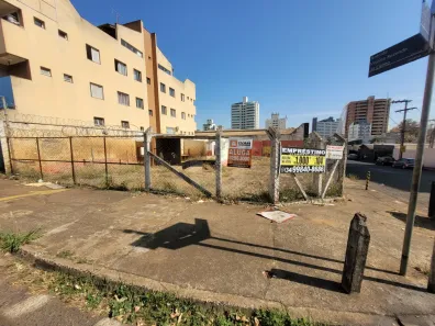 Lote/Terreno para alugar, 1274m² no Saraiva, Uberlândia