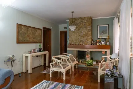 Casa com 3 Quartos à venda, 300m² no Vila Romana, São Paulo