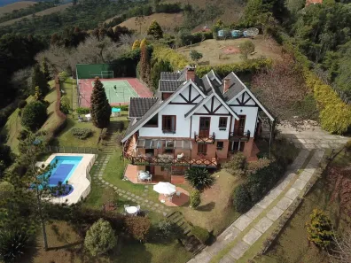 Casa com 5 Quartos à venda, 977m² no , Campos do Jordão