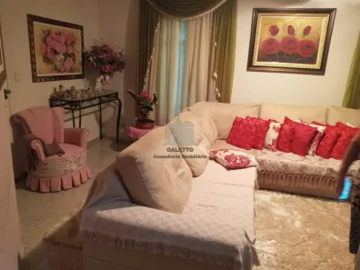 Casa com 3 Quartos à venda, 300m² no Parque Jambeiro, Campinas