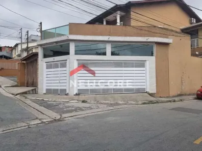 Sobrado com 4 Quartos à venda, 320m² no Jardim Aida, Guarulhos