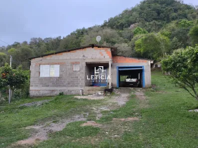 Fazenda/Sítio com 3 Quartos à venda, 290m² no Campestre do Menino Deus, Santa Maria