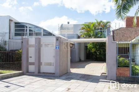 Casa com 4 Quartos à venda, 286m² no Teresópolis, Porto Alegre