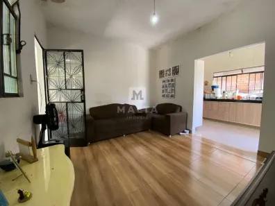 Casa com 5 Quartos à venda, 428m² no Olaria (Barreiro), Belo Horizonte