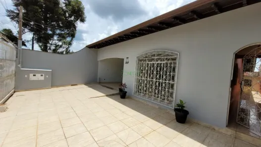 Casa com 3 Quartos à venda, 162m² no Bandeirantes, Londrina