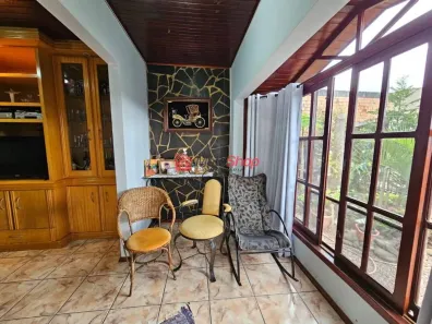 Casa com 4 Quartos à venda, 190m² no Cidade Alta, Araranguá