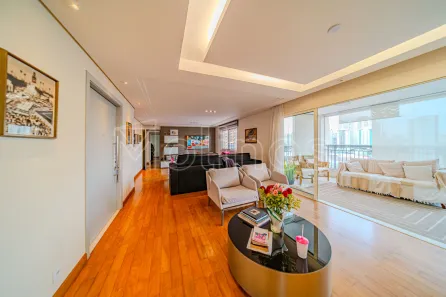 Apartamento com 4 Quartos à venda, 204m² no Vila Gomes Cardim, São Paulo