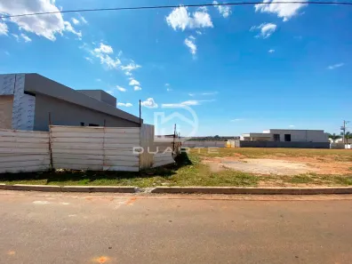 Lote/Terreno à venda, 566m² no Condomínio Residencial Grand Trianon, Anápolis