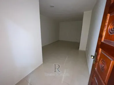 Ponto Comercial para alugar, 50m² no Jardim Atlântico Oeste (Itaipuaçu), Maricá