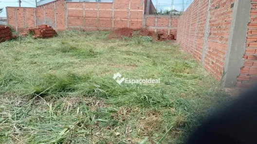 Lote/Terreno à venda, 200m² no Jardim Planalto, Lençóis Paulista