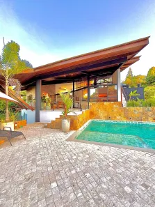 Sobrado com 5 Quartos à venda, 620m² no Portão, Lauro de Freitas