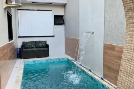 Sobrado com 4 Quartos à venda, 200m² no Guilhermina, Praia Grande