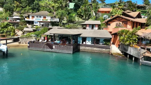 Casa de Condomínio com 5 Quartos para venda ou aluguel, 599m² no Portogalo, Angra dos Reis