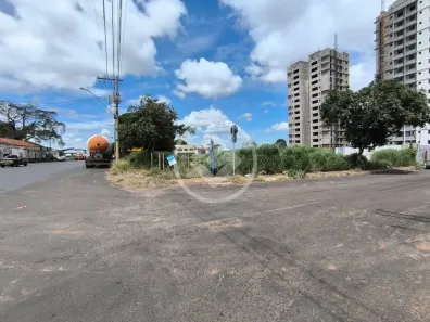 Lote/Terreno à venda, 2376m² no Tibery, Uberlândia