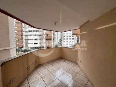 Apartamento com 3 Quartos à venda, 141m² no Setor Bueno, Goiânia