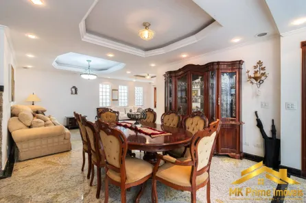 Casa de Condomínio com 3 Quartos para alugar, 360m² no Residencial Morada dos Pássaros-Aldeia da Serra, Barueri