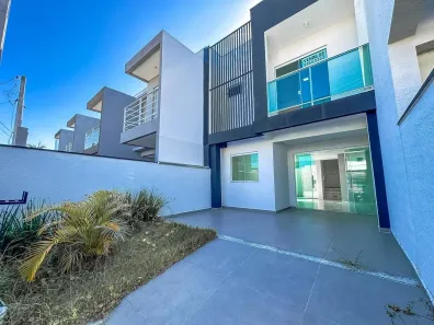 Sobrado com 2 Quartos à venda, 74m² no Centro, Balneário Piçarras