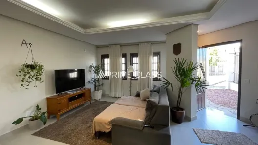 Sobrado com 4 Quartos à venda, 234m² no Centro, Canoas