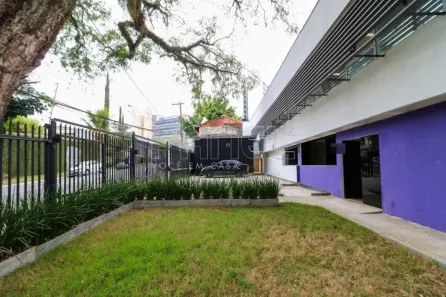 Prédio Comercial para alugar, 500m² no Caxingui, São Paulo