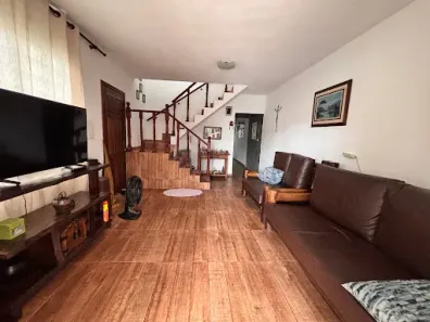 Sobrado com 4 Quartos à venda, 279m² no Cidade Intercap, Taboão da Serra