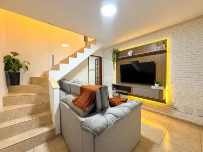 Sobrado com 2 Quartos à venda, 54m² no Vila João Ramalho, Santo André