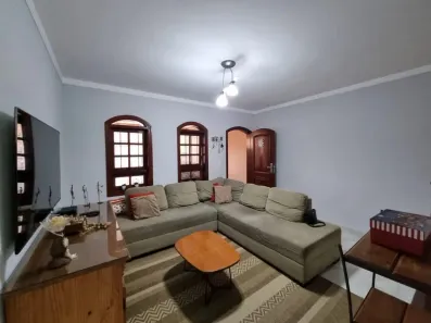 Sobrado com 3 Quartos à venda, 189m² no Capela, Vinhedo
