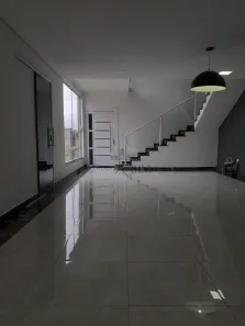 Casa de Condomínio com 4 Quartos à venda, 247m² no Jardim Jacinto, Jacareí