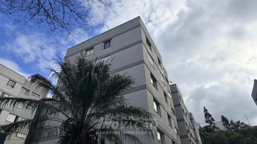Apartamento com 2 Quartos para alugar, 70m² no Medianeira, Caxias do Sul