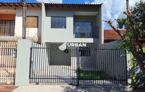 Sobrado com 3 Quartos à venda, 123m² no Pacaembu, Londrina