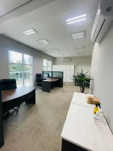 Sala Comercial à venda, 134m² no Vila São Francisco (Zona Sul), São Paulo