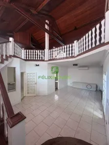 Casa com 5 Quartos para alugar, 320m² no Jardim Ipê, Lagoa Santa