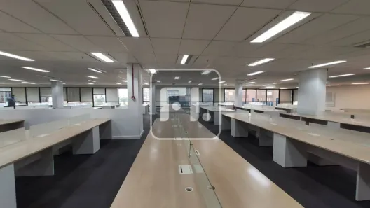 Sala Comercial para alugar, 900m² no Itaim Bibi, São Paulo