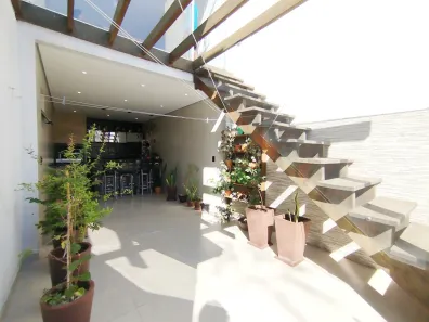 Casa com 3 Quartos à venda, 139m² no Trevo, Belo Horizonte