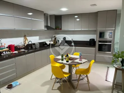 Casa de Condomínio com 3 Quartos à venda, 148m² no Cidade Alta, Cuiabá