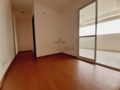 Apartamento com 2 Quartos para alugar, 60m² no Condomínio Residencial Colinas do Paratehy, São José dos Campos