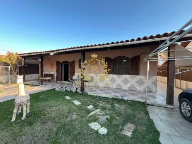 Casa com 3 Quartos à venda, 281m² no Coqueiral, Araruama