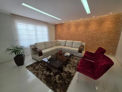 Casa com 4 Quartos à venda, 280m² no Riacho Fundo I, Brasília