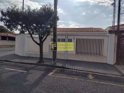 Casa com 3 Quartos para alugar, 130m² no Vila Curti, São José do Rio Preto