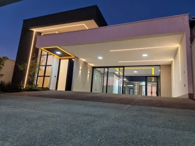 Casa com 4 Quartos à venda, 238m² no Moinho dos Ventos, Goiânia