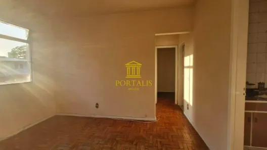 Apartamento com 2 Quartos para alugar, 50m² no Santa Tereza, Belo Horizonte