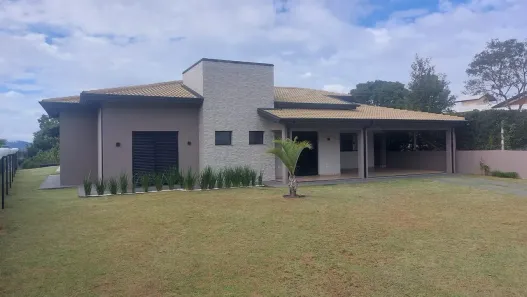Fazenda/Sítio com 4 Quartos à venda, 1458m² no Centro, Pinhalzinho