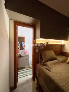 Apartamento com 2 Quartos à venda, 65m² no Santa Mônica, Uberlândia