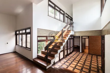 Casa com 4 Quartos à venda, 274m² no Sumaré, São Paulo