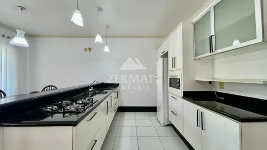 Casa com 3 Quartos para alugar, 200m² no Velha, Blumenau