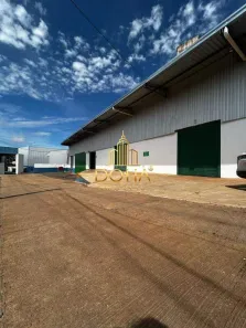 Galpão/Depósito/Armazém para alugar, 1159m² no Região do Lago, Cascavel