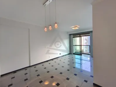 Apartamento com 3 Quartos para alugar, 105m² no Cambuí, Campinas