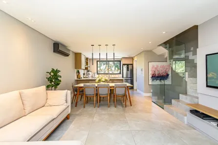 Casa com 3 Quartos à venda, 164m² no Campo Comprido, Curitiba