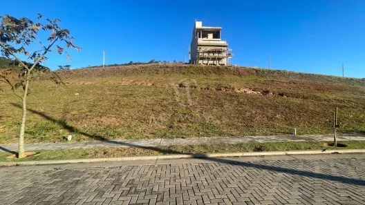 Lote/Terreno à venda, 300m² no Vina Del Mar, Juiz de Fora