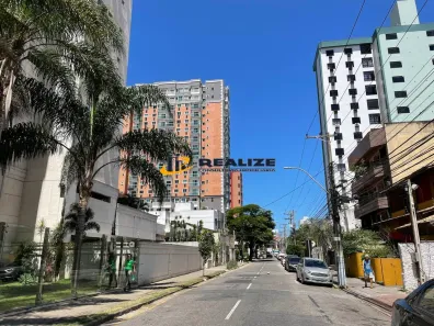 Casa com 5 Quartos para venda ou aluguel, 245m² no Centro, Campos dos Goytacazes